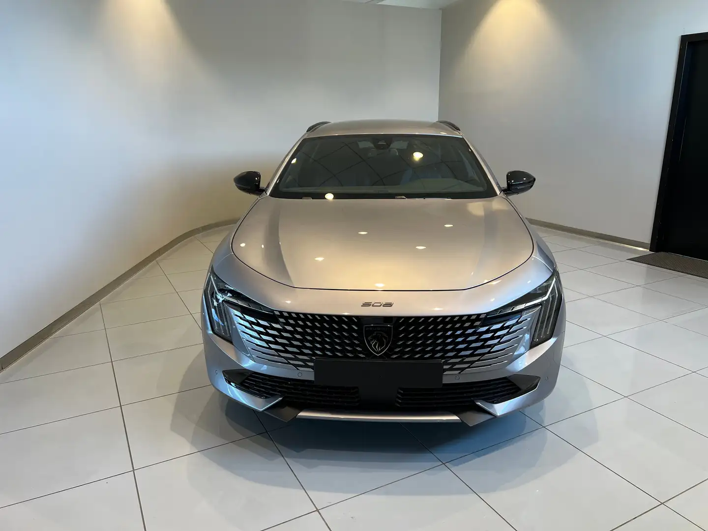Peugeot 508 508 II 2023 SW SW 1.5 bluehdi Allure s Grigio - 2