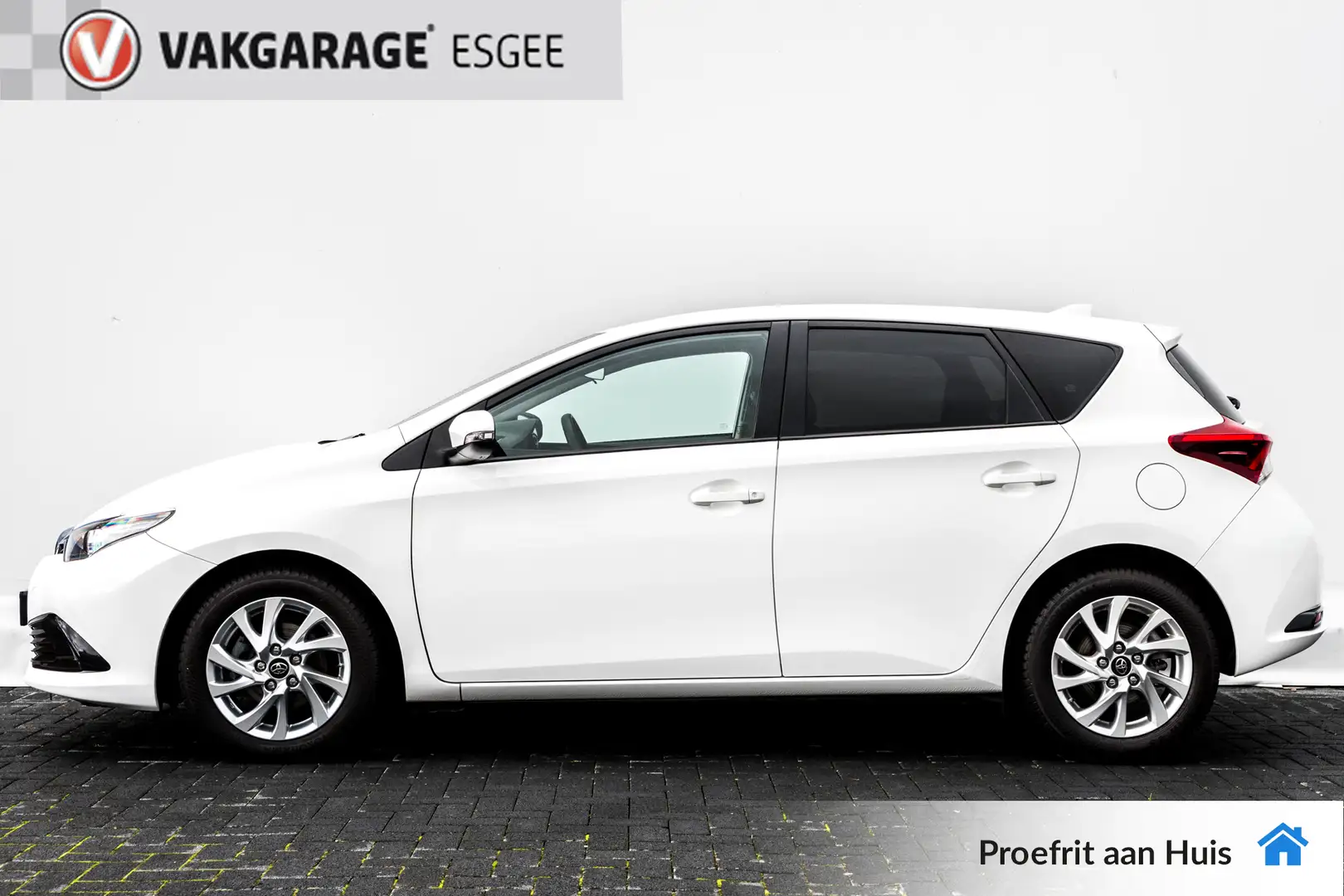 Toyota Auris 1.3 Now RIJKLAAR INCL:GARANTIE | Achteruitrijcamer Bianco - 2