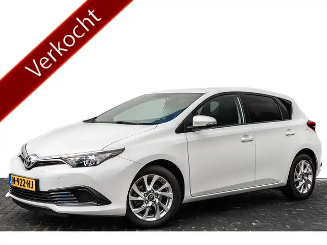 Toyota Auris 1.3 Now Camera | Clima | Cruise | Navi | | 16 Inch