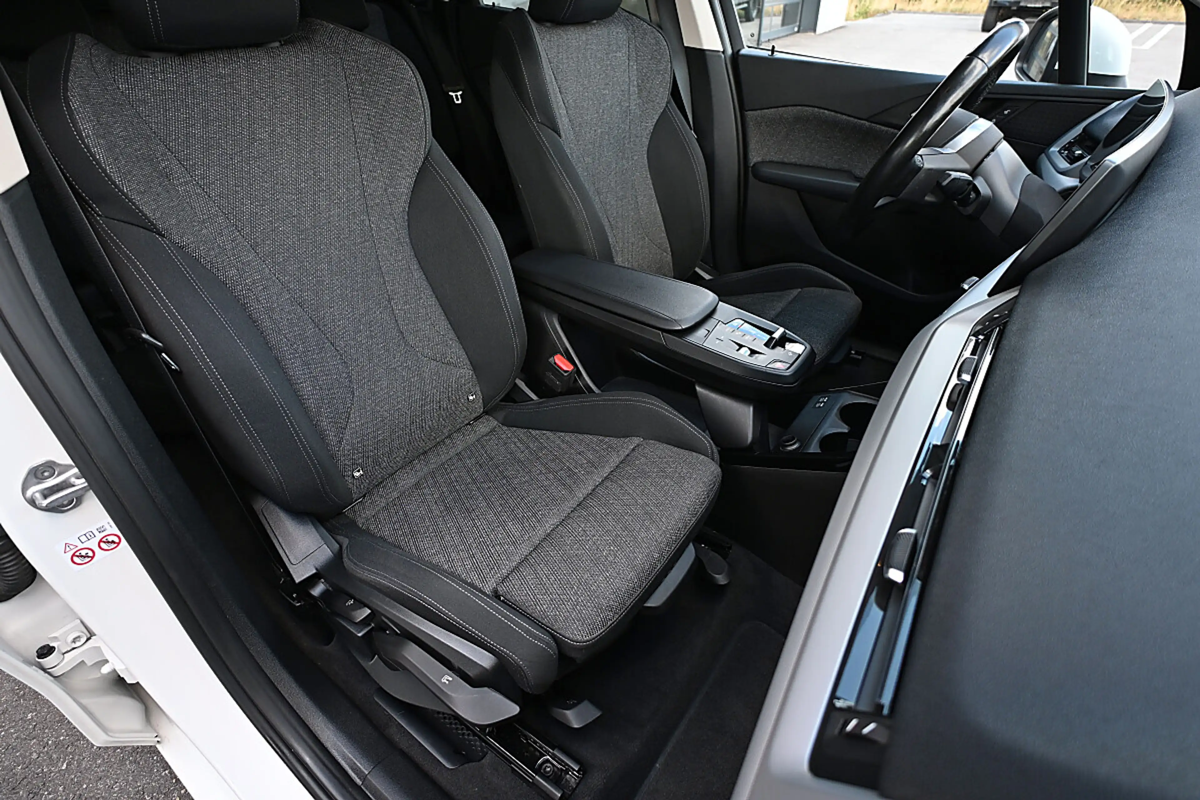 BMW 218 d Active Tourer Aut. ACC, Driving+, Aktivsitz, ... — photo 10