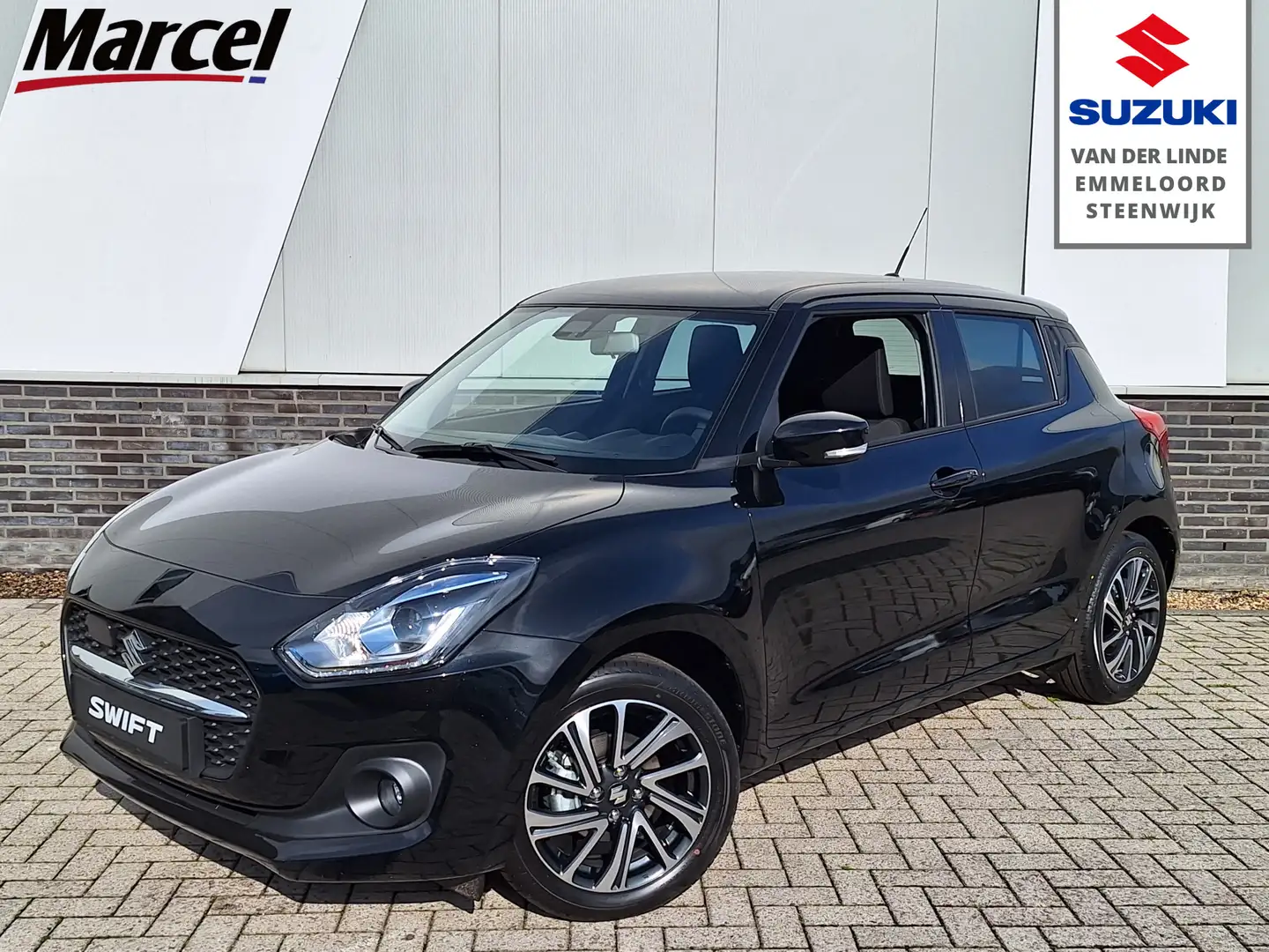 Suzuki Swift 1.2 Style Smart Hybrid | Navi | BSM | ECC | PDC | Noir - 1