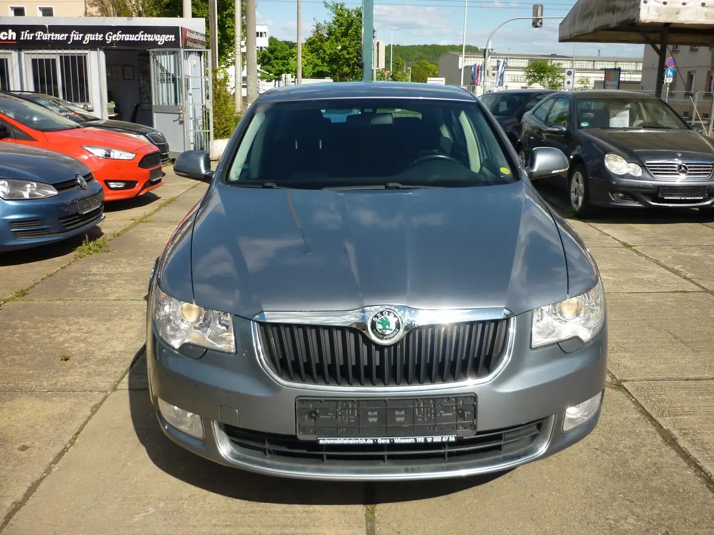 Skoda Superb 1.8 TSi Ambition NAVi! Tempomat! AHK! Gris - 2