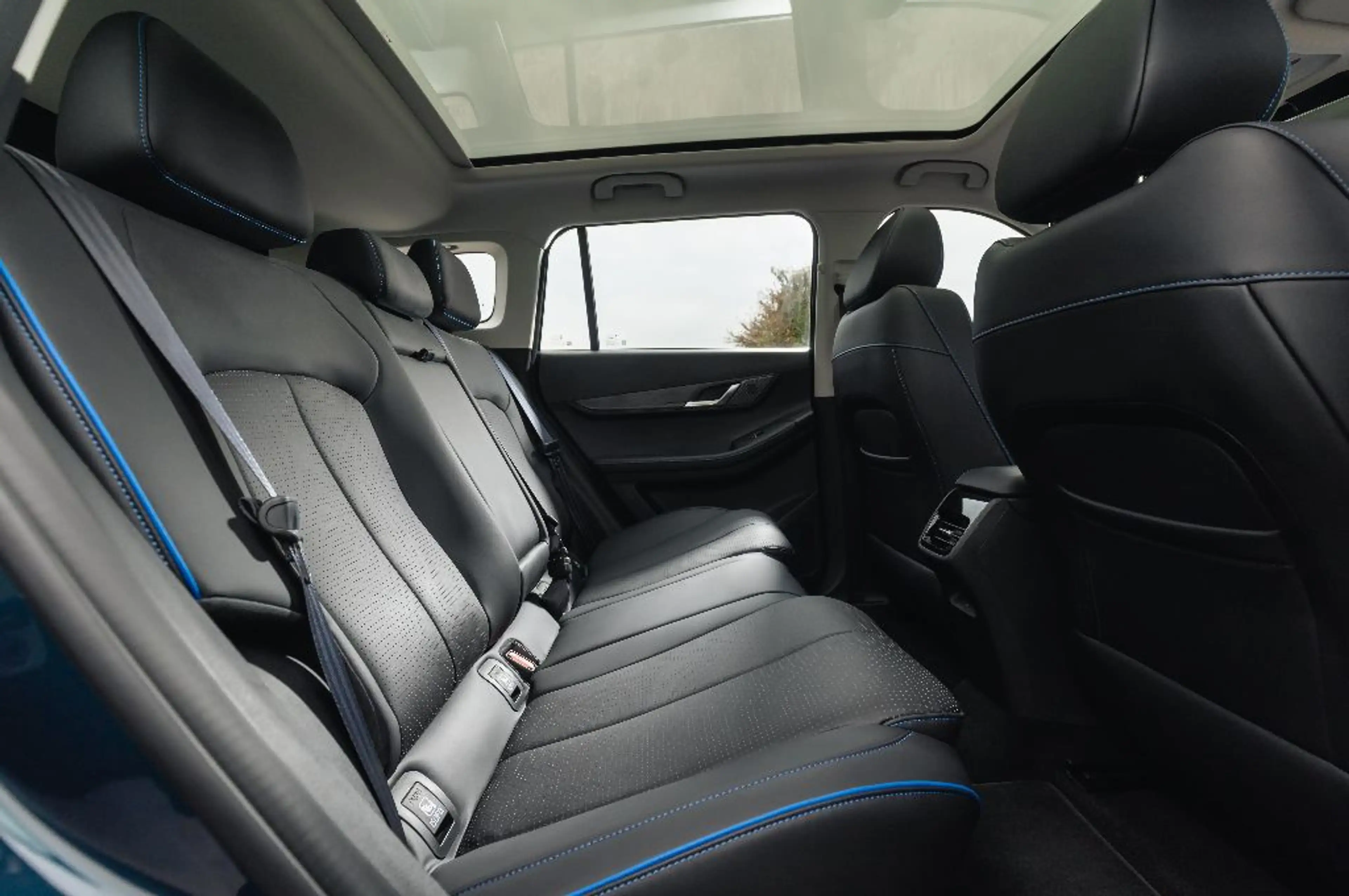 Jaecoo 5 Exclusive 61 kWh | Pano | Stoelvent/verwarming — photo 3