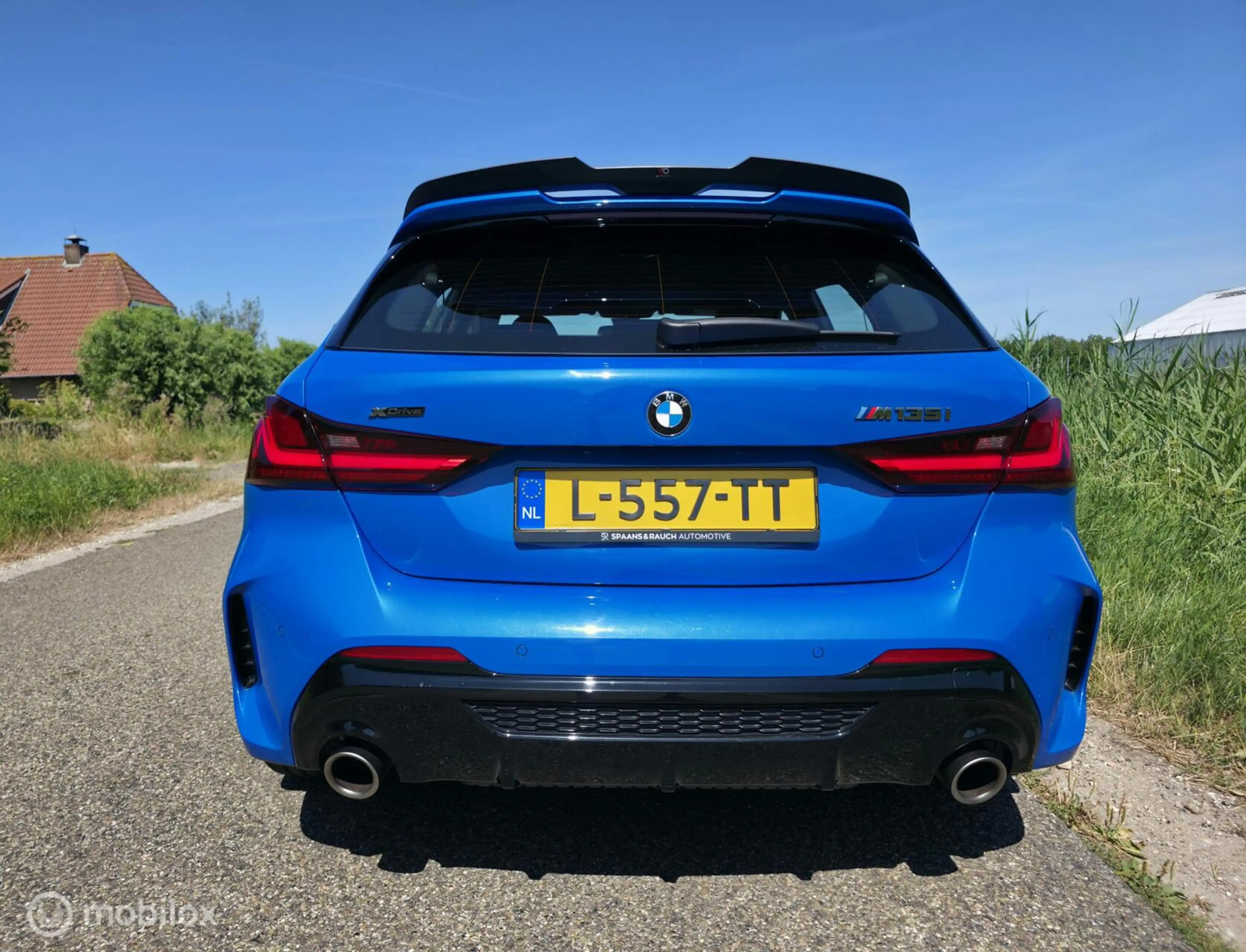 BMW 135 1-serie M135i xDrive / Navi / Carplay / Trekh. / 1 — photo 37