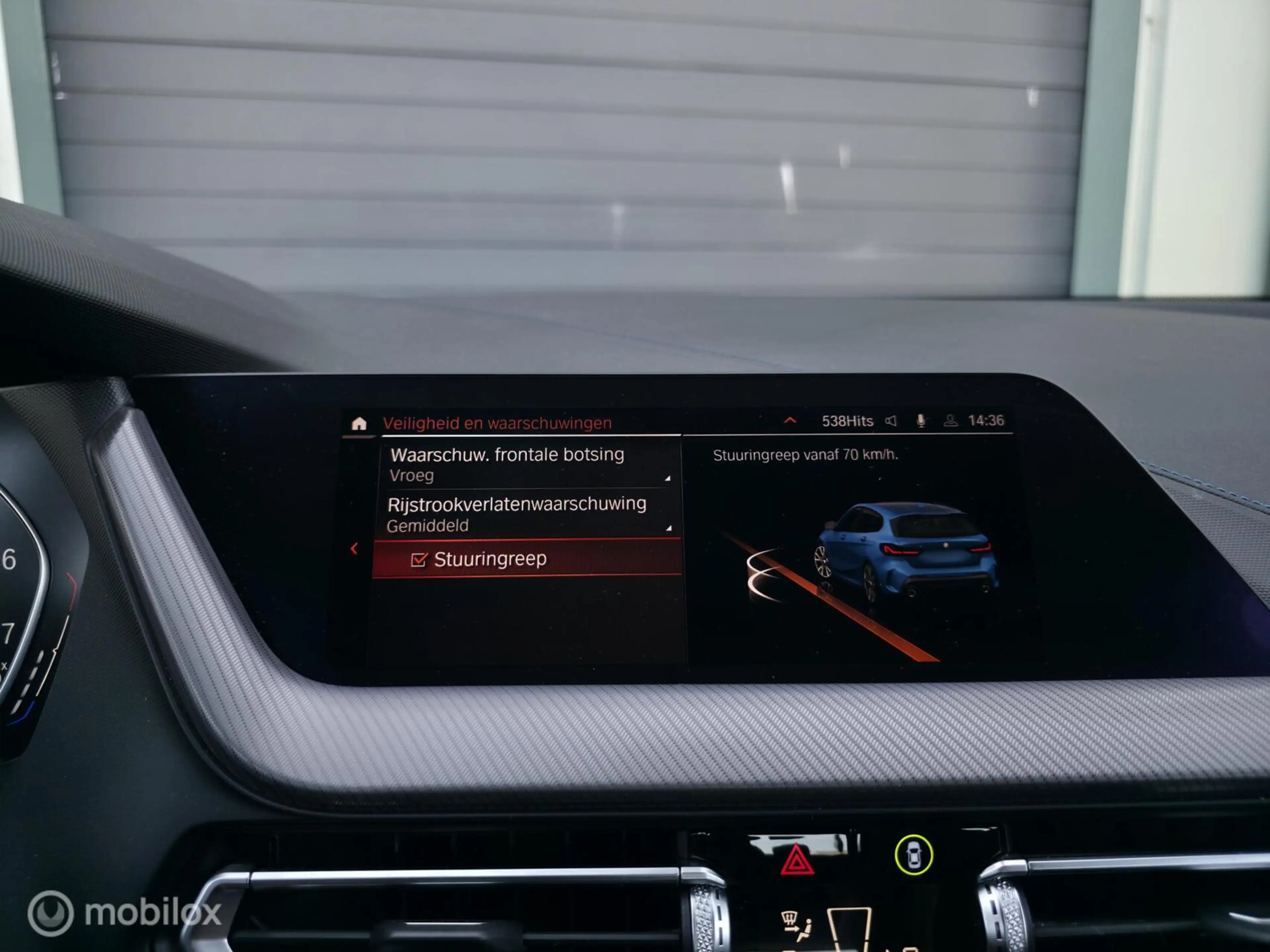 BMW 135 1-serie M135i xDrive / Navi / Carplay / Trekh. / 1 — photo 25