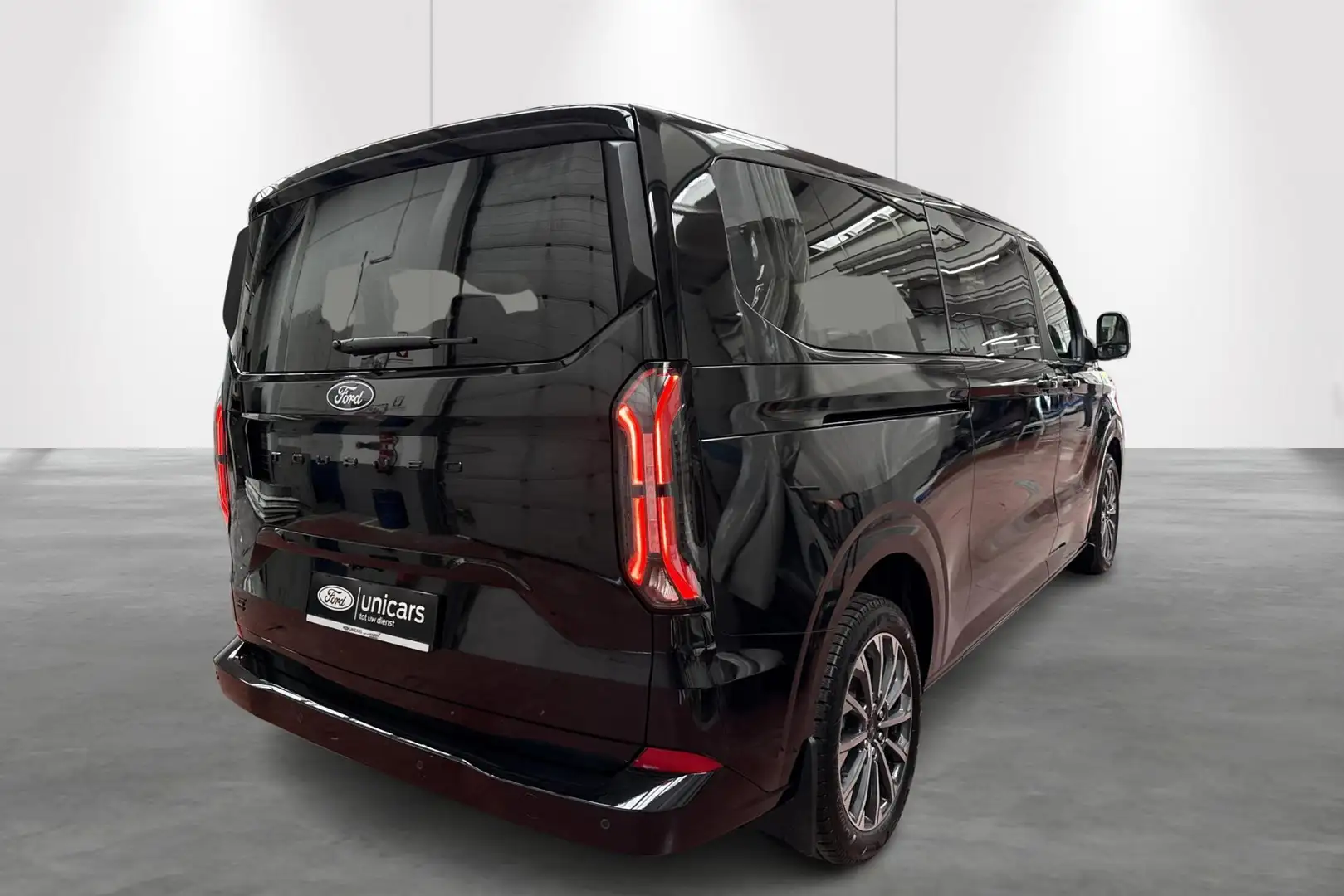 Ford Tourneo Custom 340L Titanium X Electric 64kwh 160kW Noir - 2