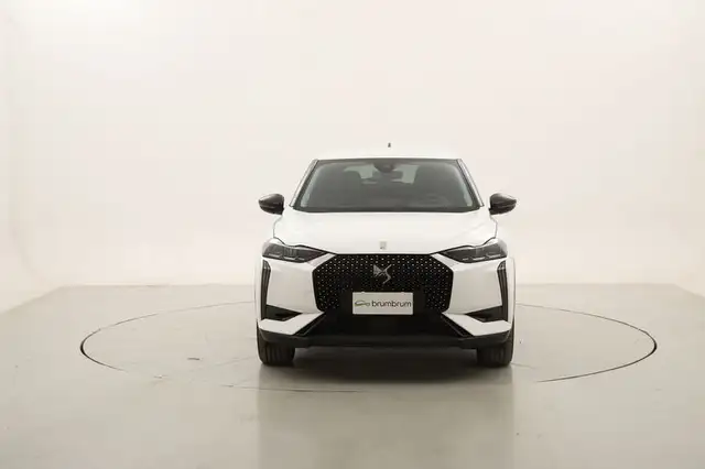 DS Automobiles DS 3 Crossback view 8