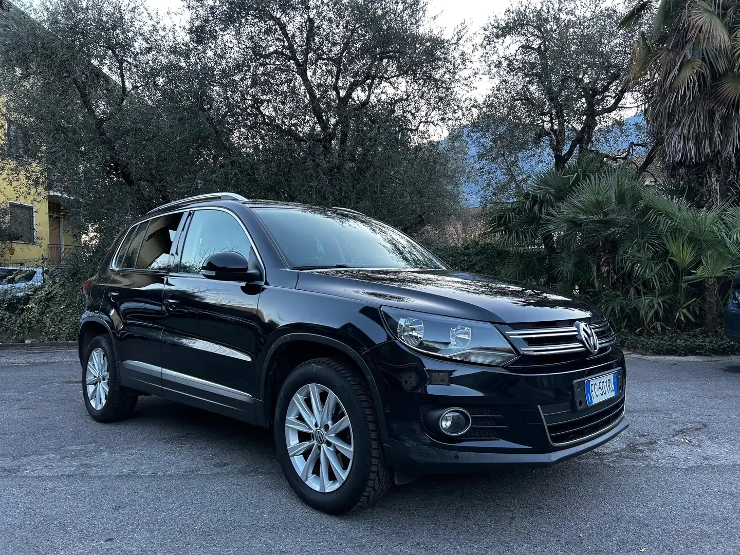 Volkswagen Tiguan 2.0 TDI 4MOTION  DSG SPORT&STYLE motore nuovo Nero - 1