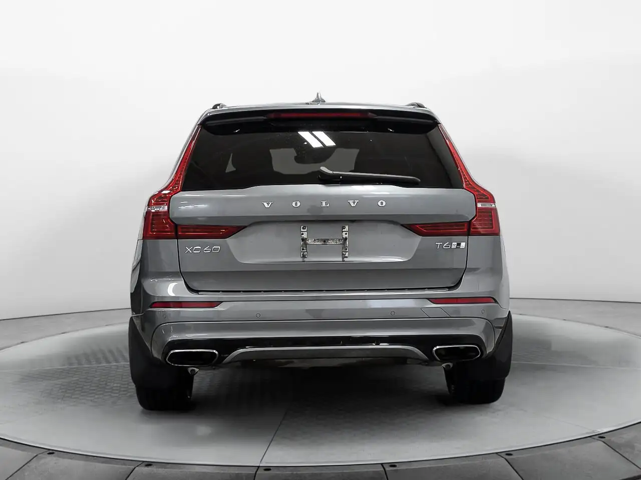 Volvo XC60 снимка Volvo XC60