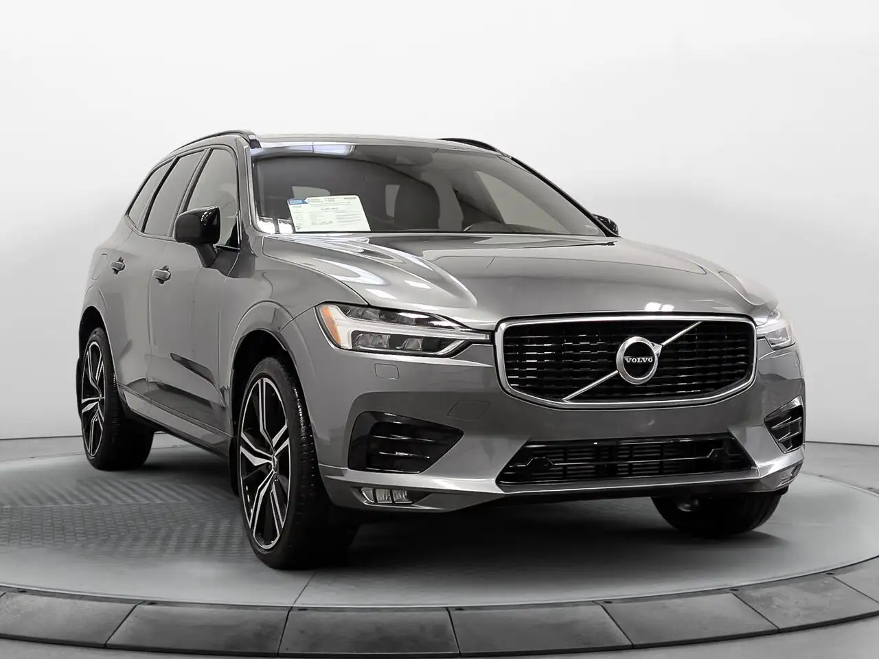 Volvo XC60 снимка Volvo XC60