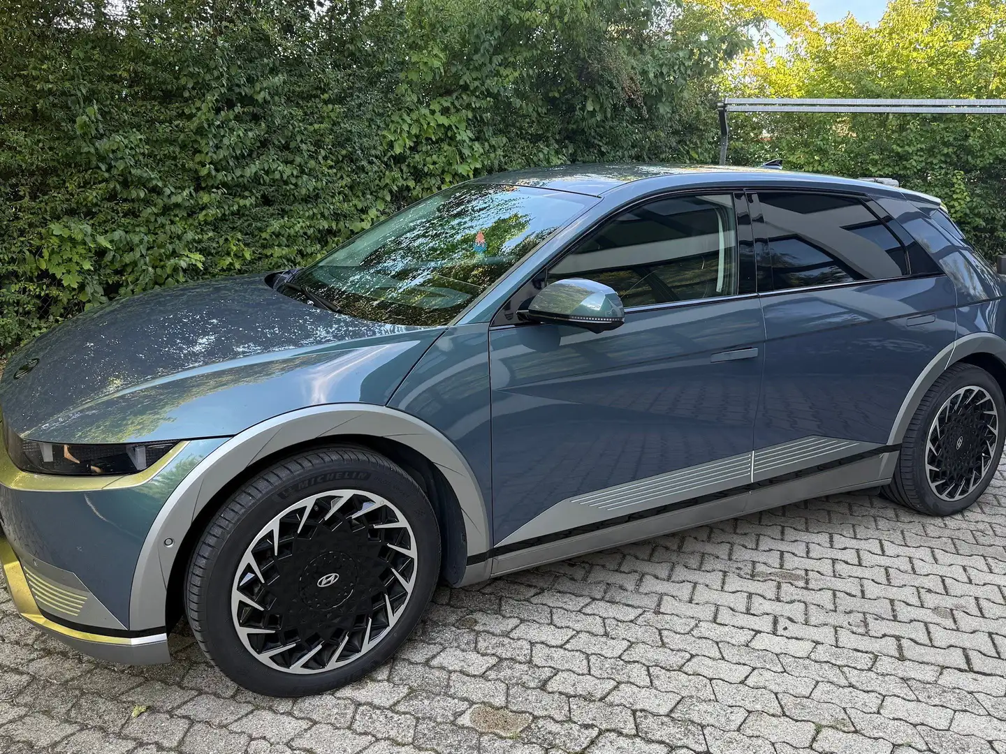Hyundai IONIQ 5 IONIQ 5 72,6 kWh 4WD Uniq Grün - 1