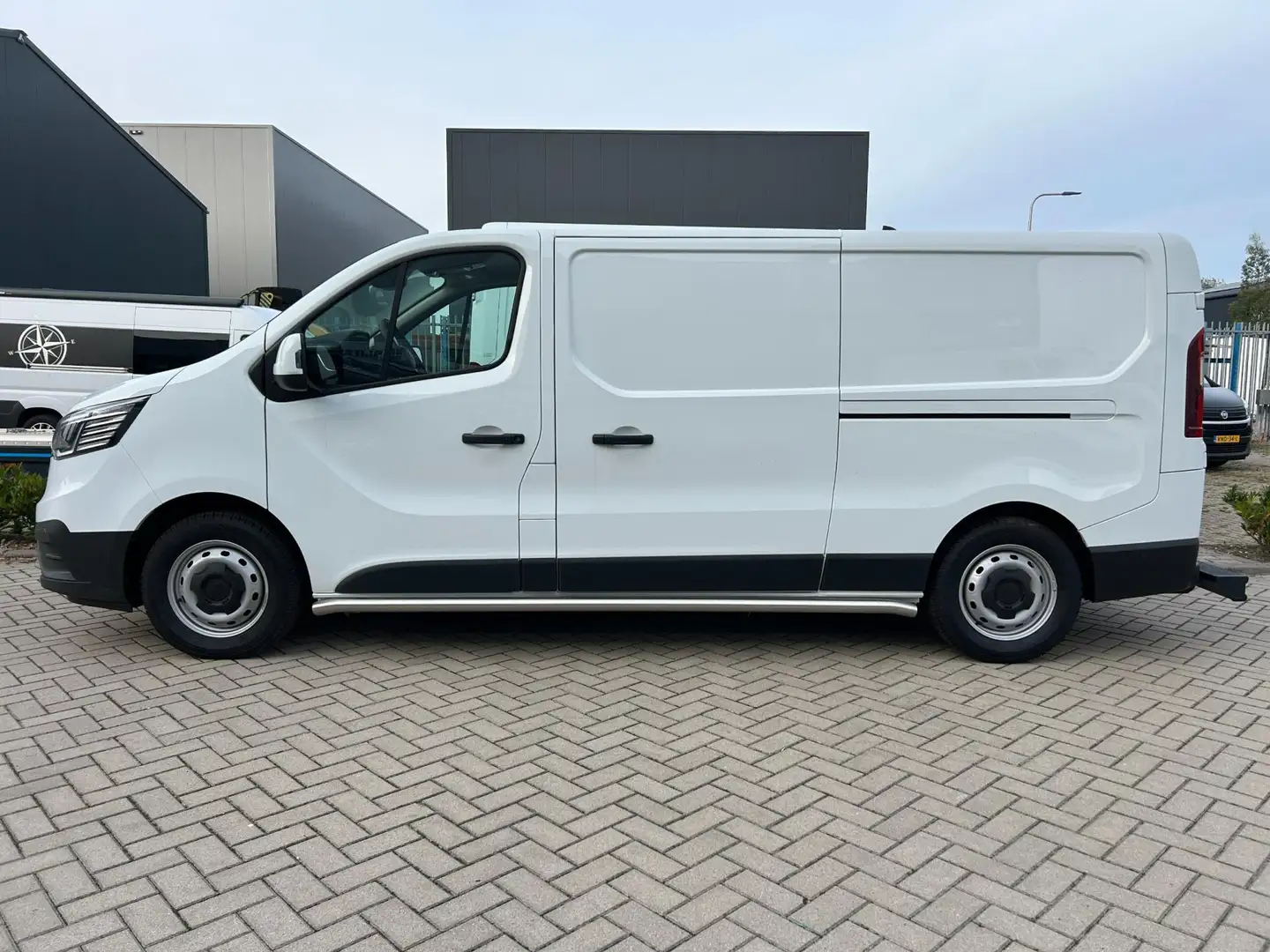 Renault Trafic E-TECH T29 Advance 52 kWh L2H1 Zeer compleet|Einde Wit - 2
