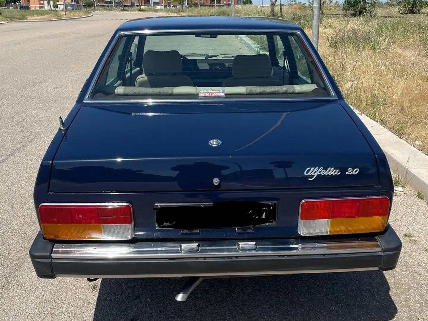 Alfa Romeo Alfetta Alfetta 2.0 L Modrá - 2