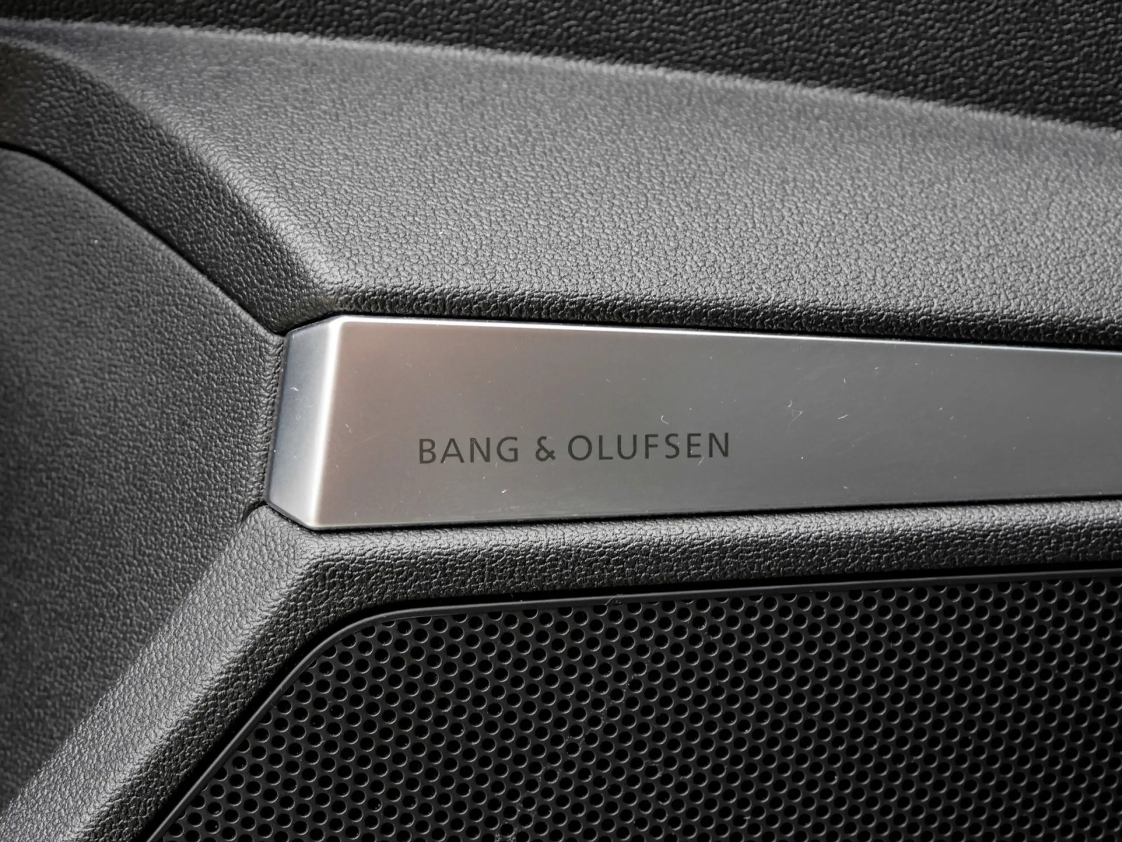 Audi A3 Sportback 30 TDI S tronic Nav+ LED B&O ACC CarP... — photo 11