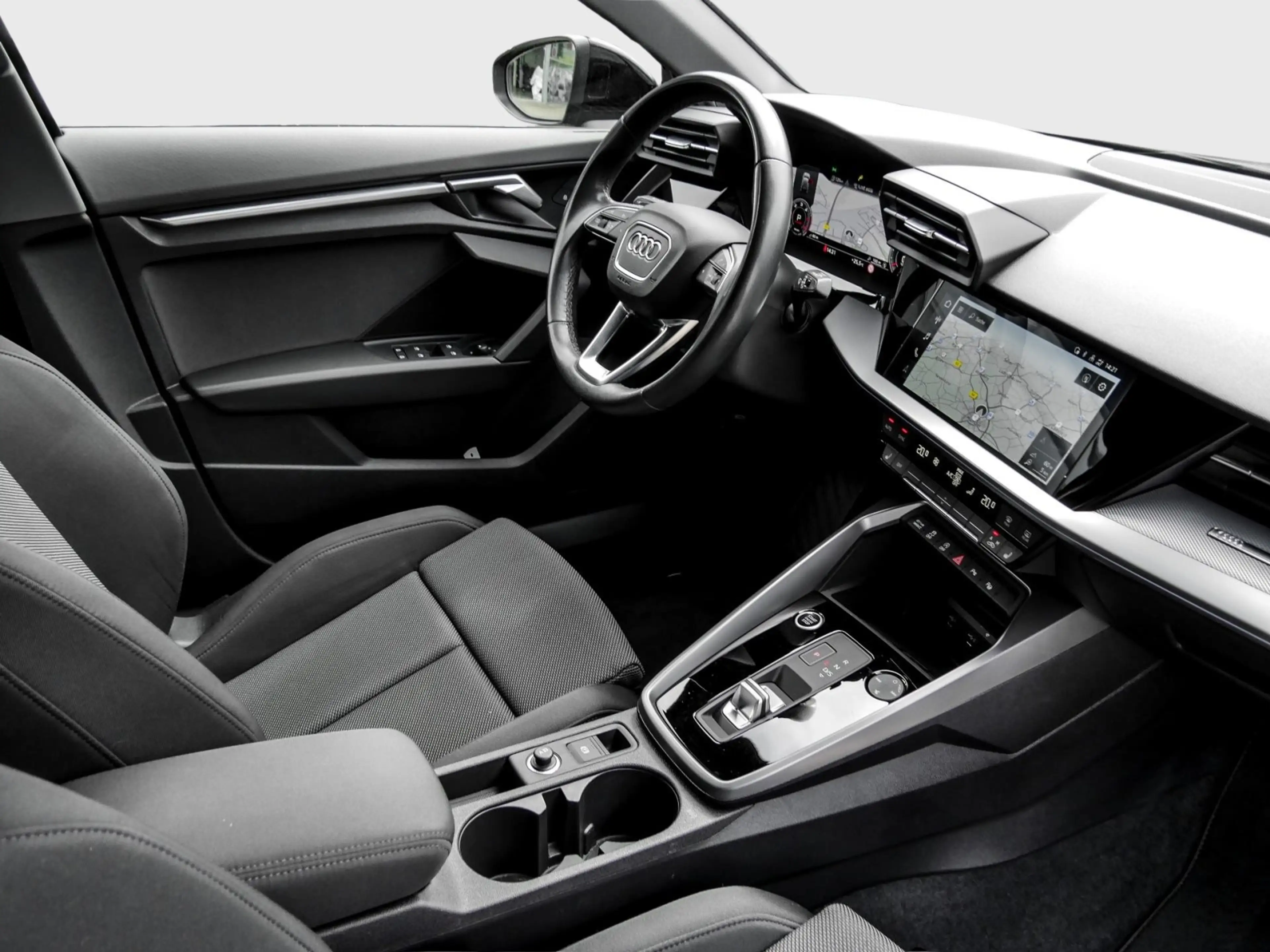 Audi A3 Sportback 30 TDI S tronic Nav+ LED B&O ACC CarP... — photo 3