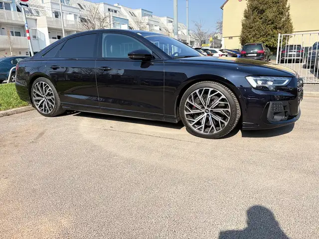 Audi S8 V8 TFSI quattro*MATRIX*PANO*HUD*TV*B&O*STDHZ*