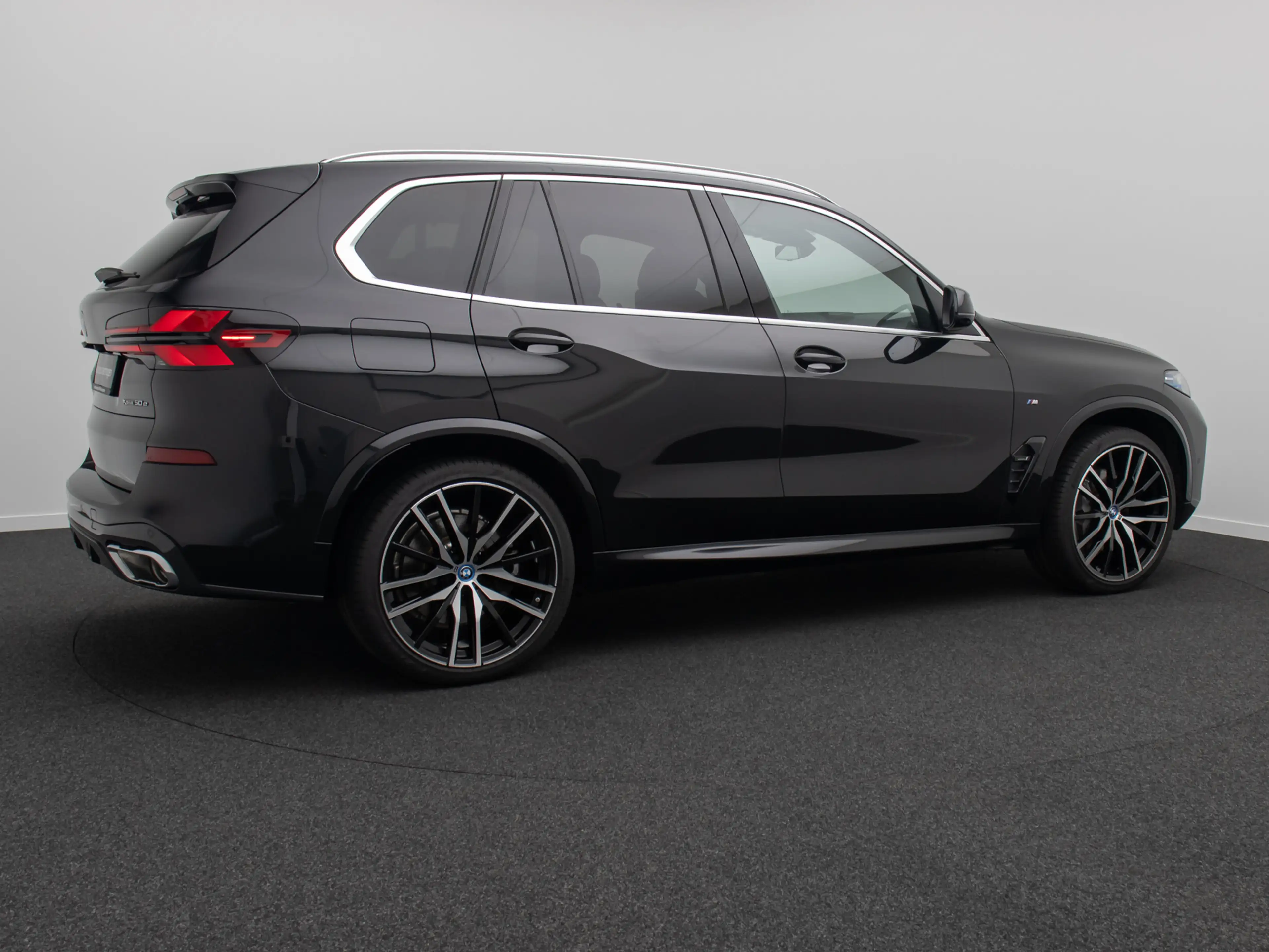 BMW X5 M Sport 360°H K Panorama AHK DAB 22Zoll — photo 6