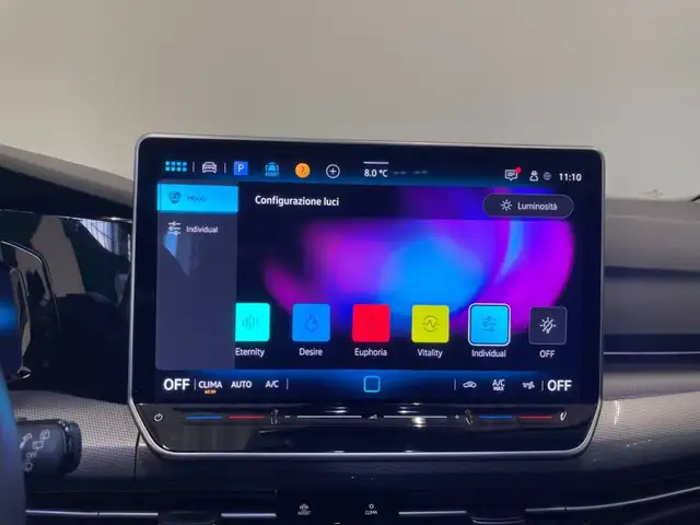 Volkswagen Golf view 13