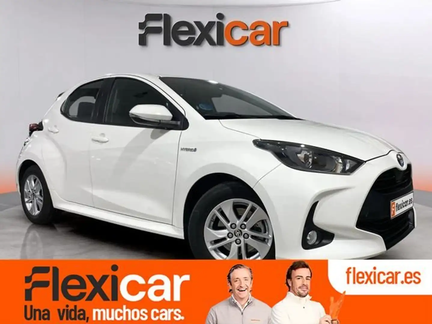 Toyota Yaris 120H 1.5 Active Tech Blauw - 1