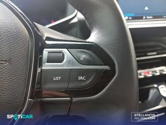 Peugeot 2008 view 22