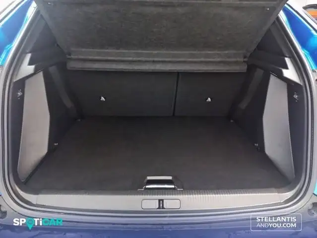 Peugeot 2008 view 6