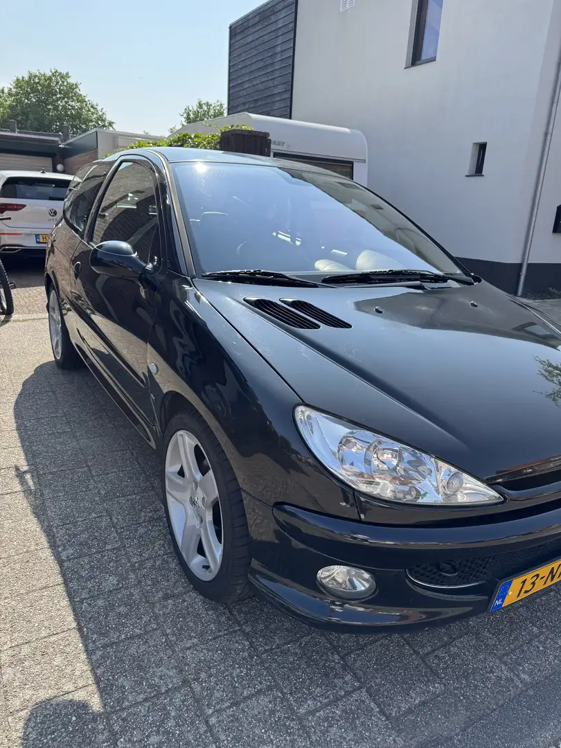 Peugeot 206 Peugeot 206 2.0-16V GTI Noir - 1