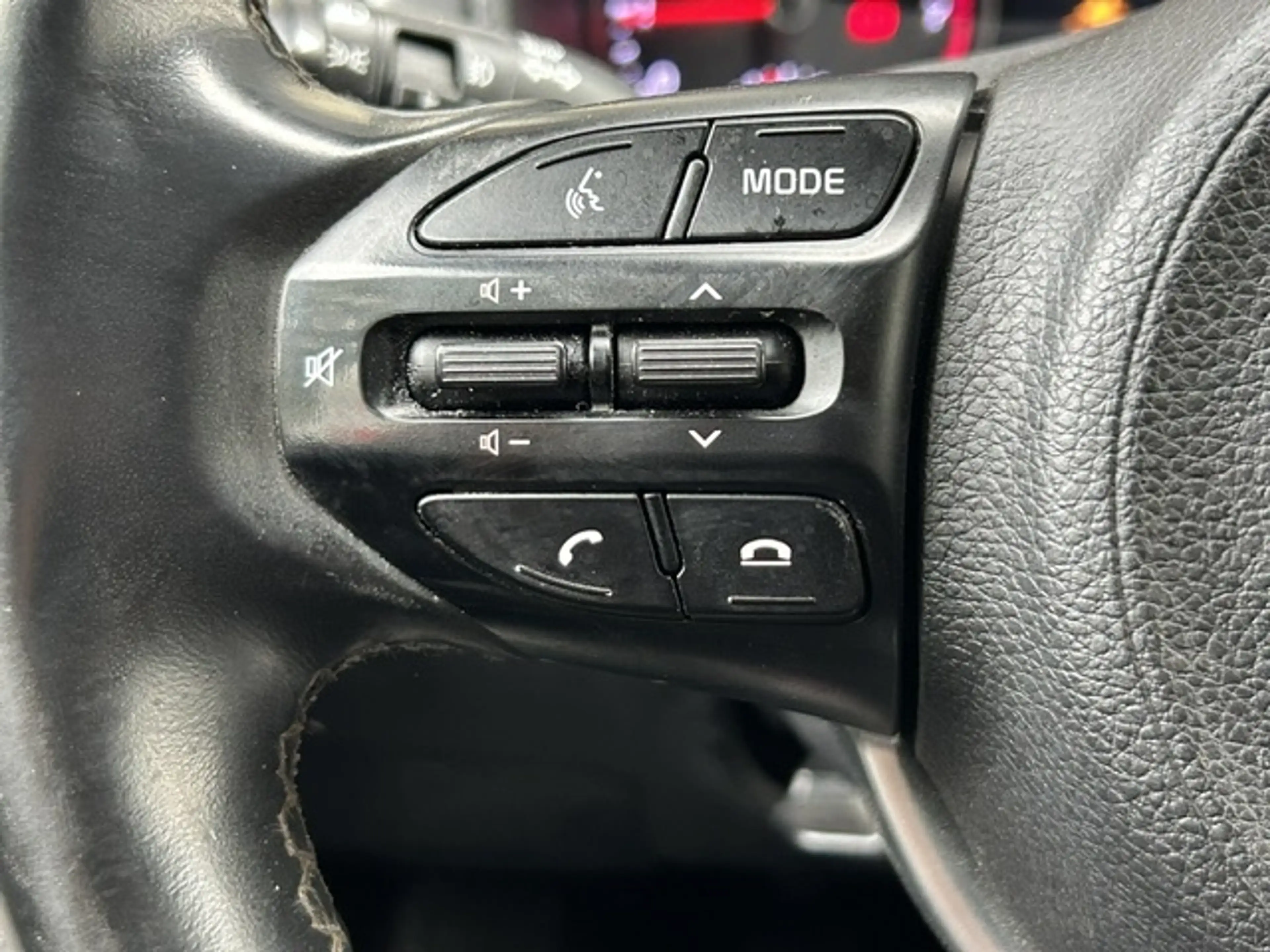 Kia Rio 1.0 T-GDi MHEV DynamicPlusLine Carplay/Nav — photo 15