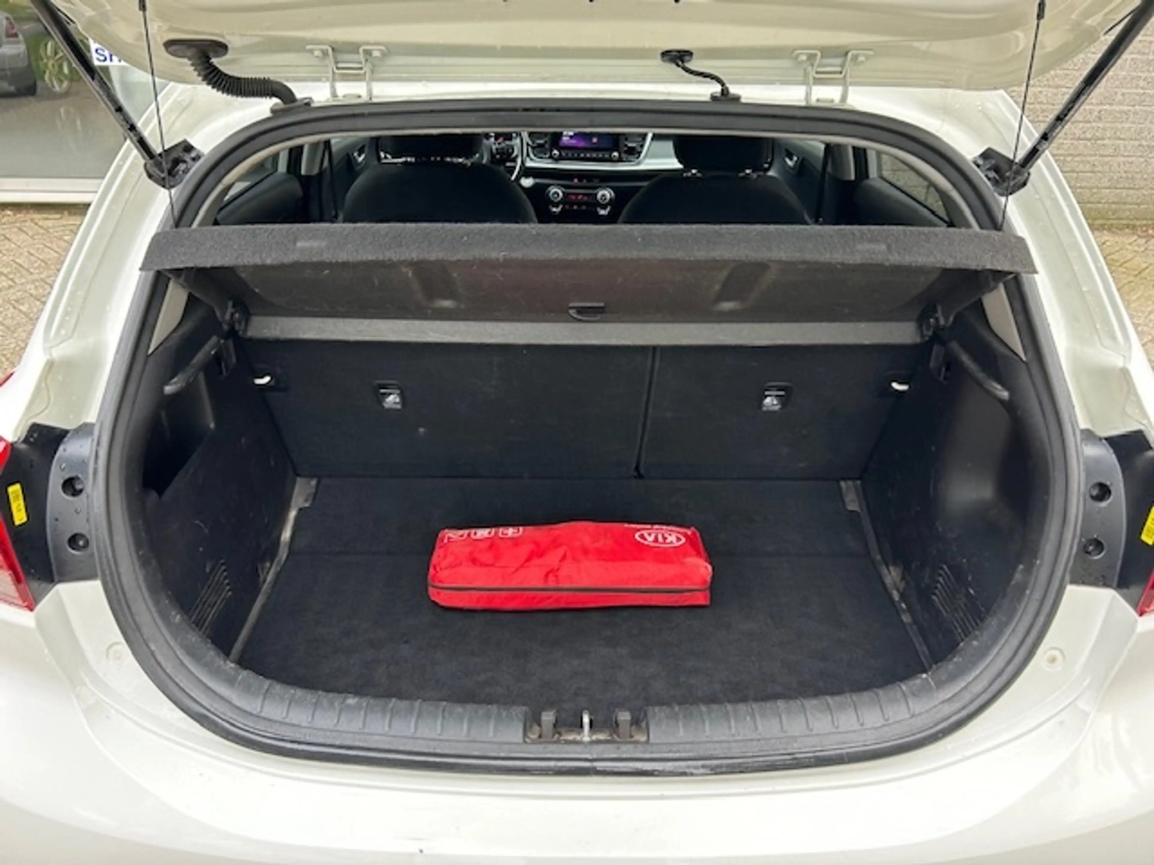 Kia Rio 1.0 T-GDi MHEV DynamicPlusLine Carplay/Nav — photo 12