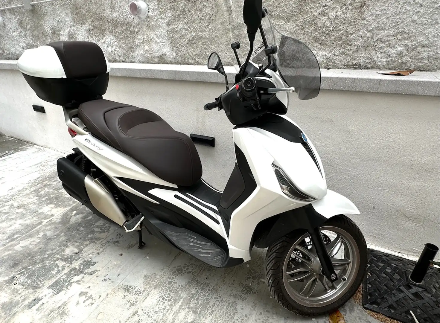 Piaggio Beverly 400 S hpe White - 1
