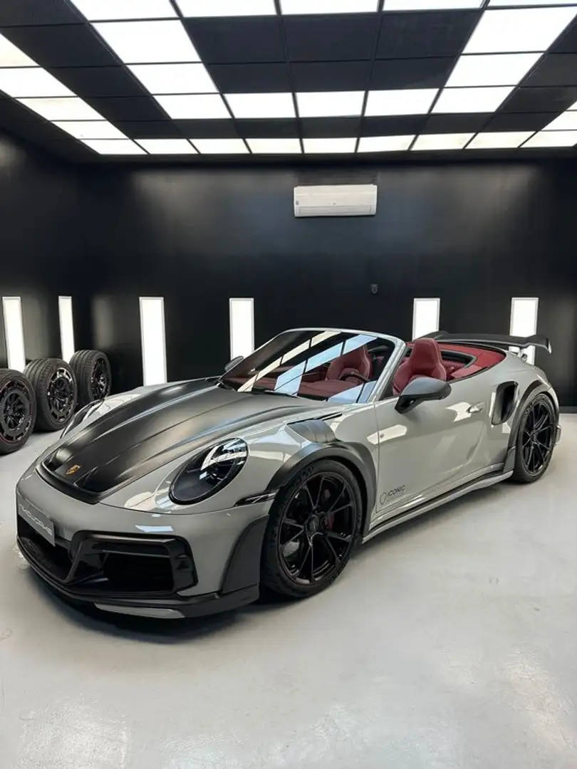 Porsche 911 Turbo S Cabriolet Gris - 2