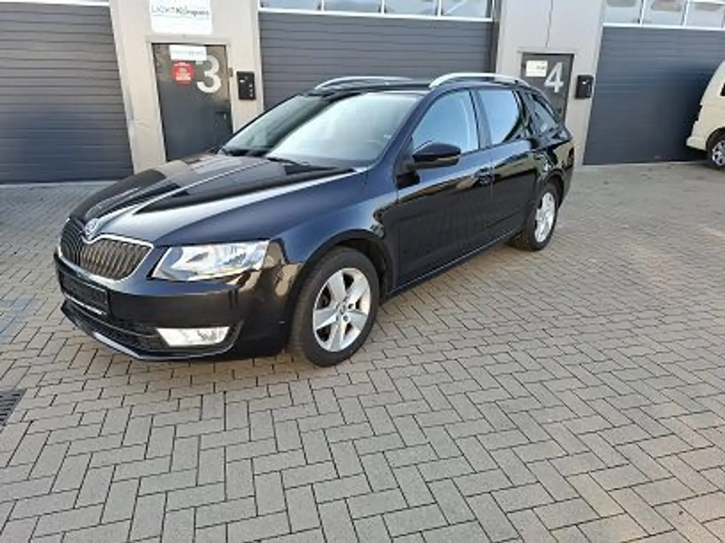Skoda Octavia Combi Ambition, vieles Neu siehe Text Noir - 1
