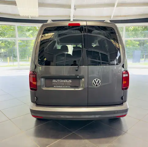 Volkswagen Caddy view 5