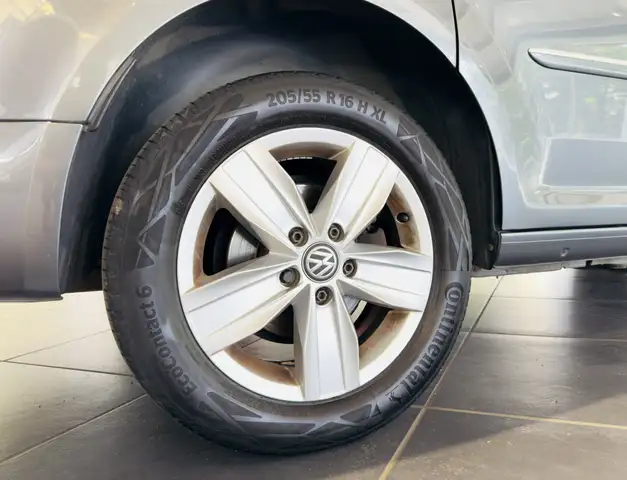 Volkswagen Caddy view 11