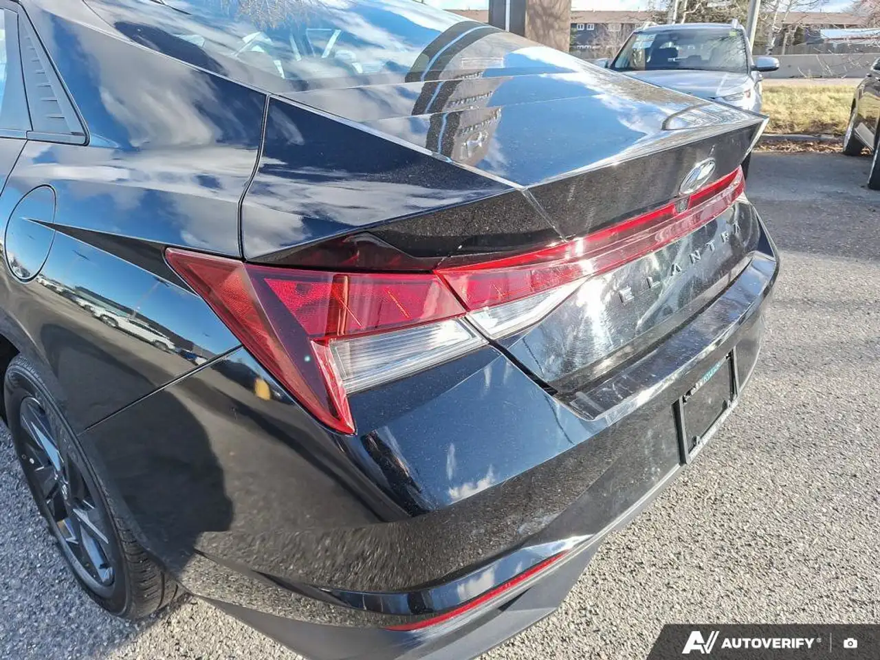 Hyundai ELANTRA снимка Hyundai ELANTRA