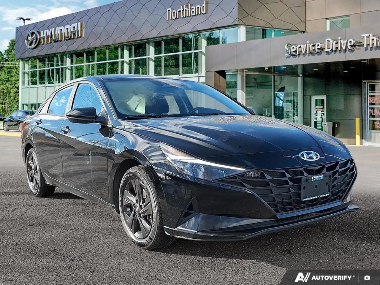 Hyundai ELANTRA снимка Hyundai ELANTRA