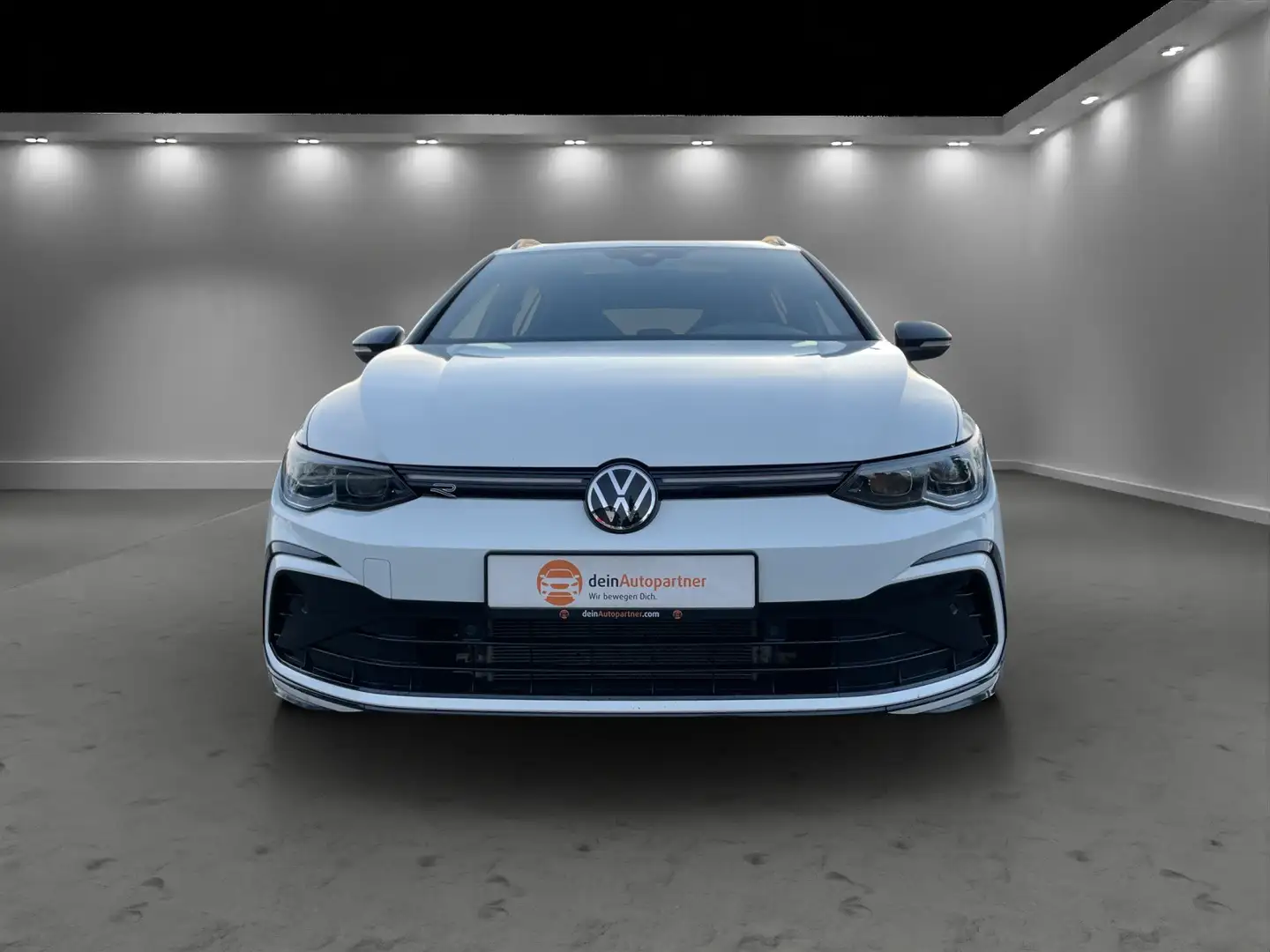 Volkswagen Golf Variant Golf VIII Variant R-Line 4Motion LED/PANO/ACC/AHK/ Weiß - 2