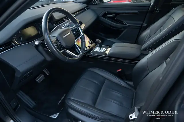 Land Rover Range Rover Evoque view 3