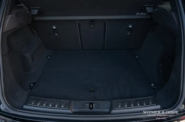 Land Rover Range Rover Evoque view 24