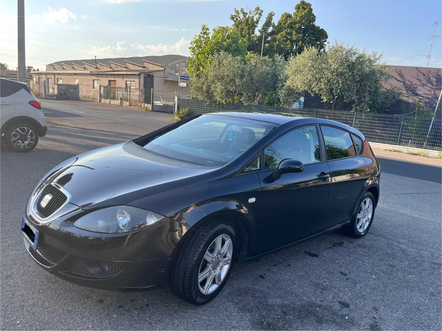 SEAT Leon 1.6 Sport Limited Negru - 2