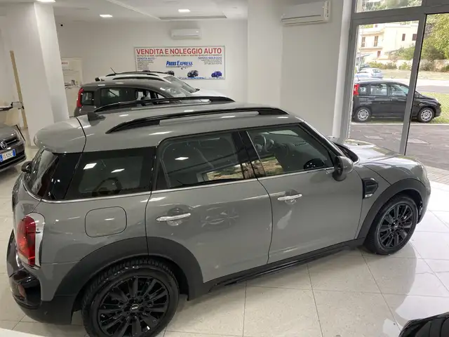 MINI One D Countryman MINI COUNTRYMAN F60 2019 1.5 DCI 115CV