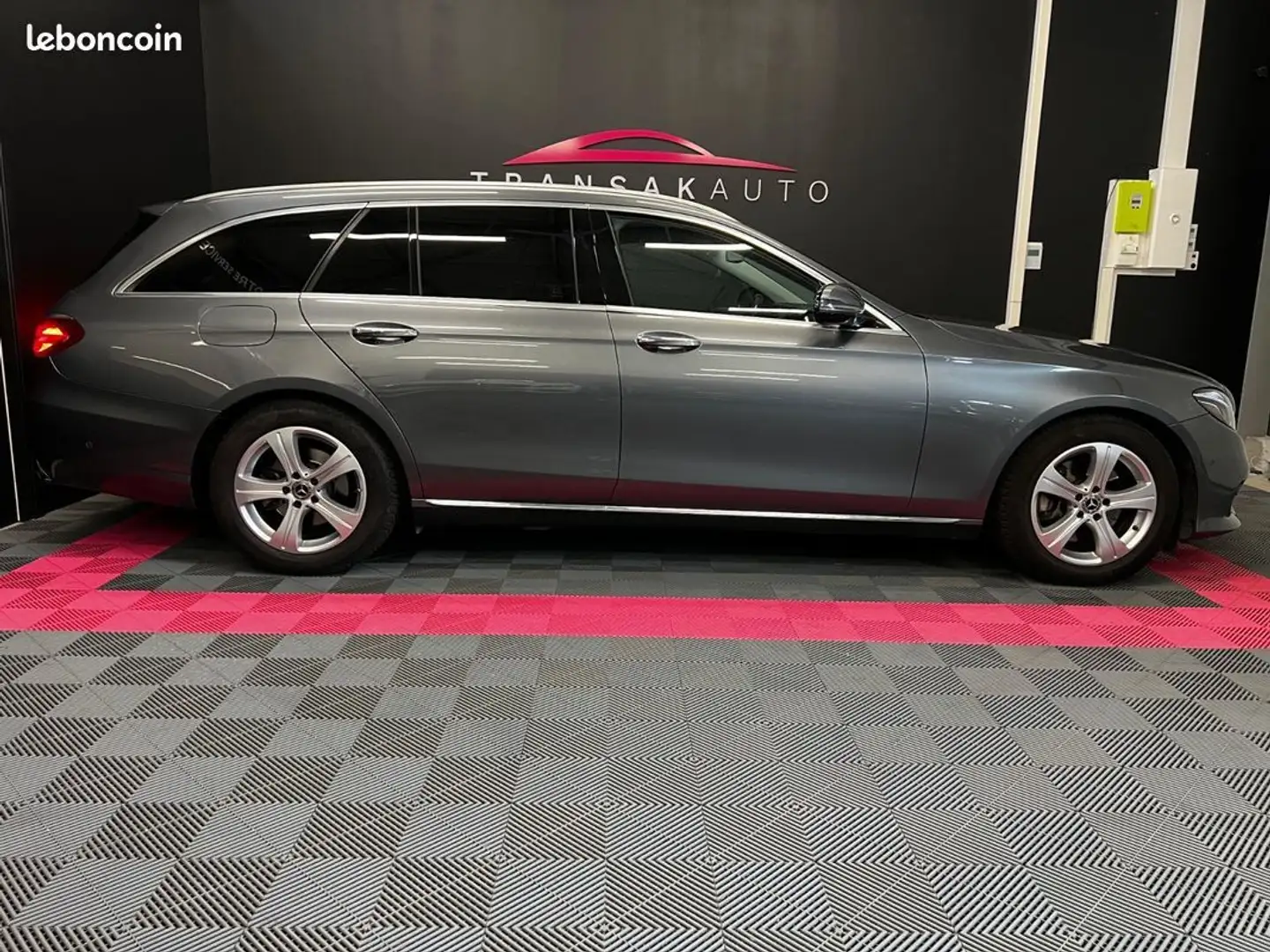 Mercedes-Benz E 220 MERCEDES BREAK 220 d 9G-Tronic 4-Matic Fascination Gris - 2