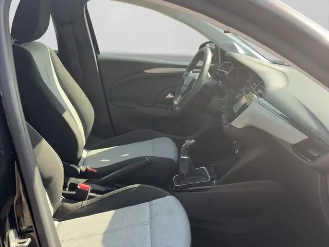Opel Corsa view 9