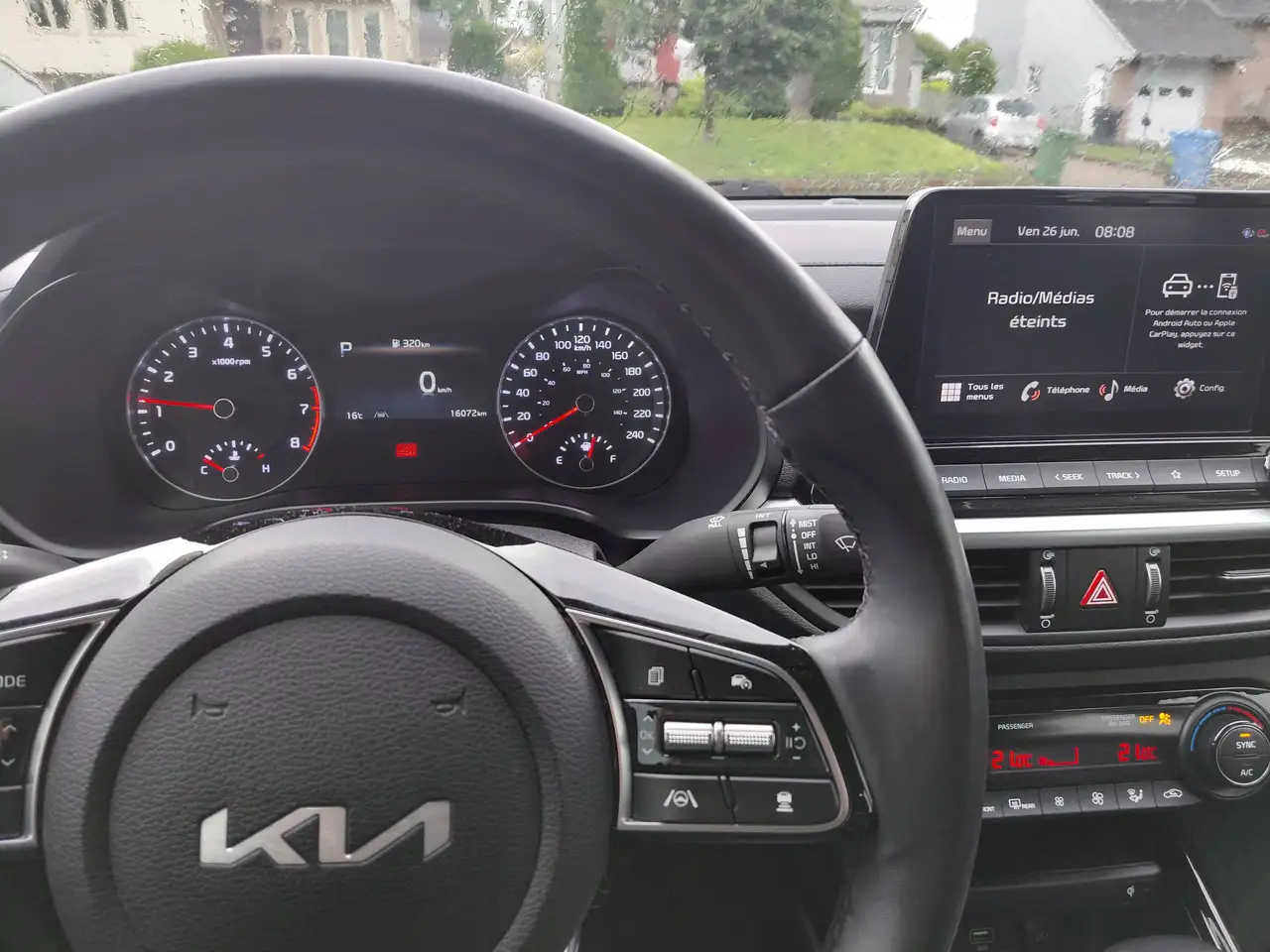 Kia Forte снимка Kia Forte