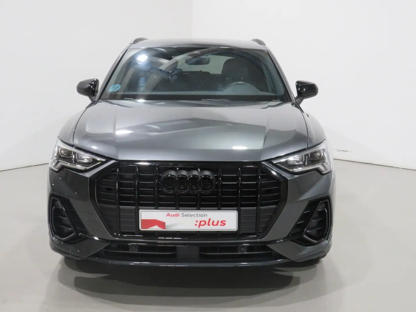 Audi Q3 35 TDI Black line S tronic 110kW Gris - 2