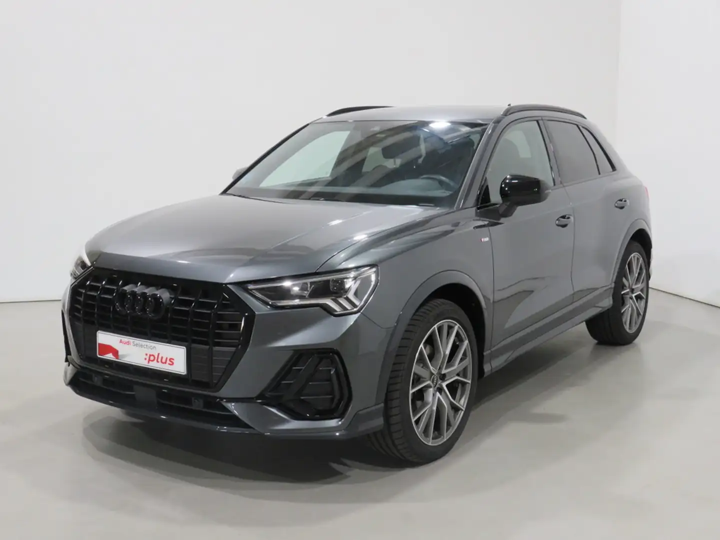 Audi Q3 35 TDI Black line S tronic 110kW Gris - 1