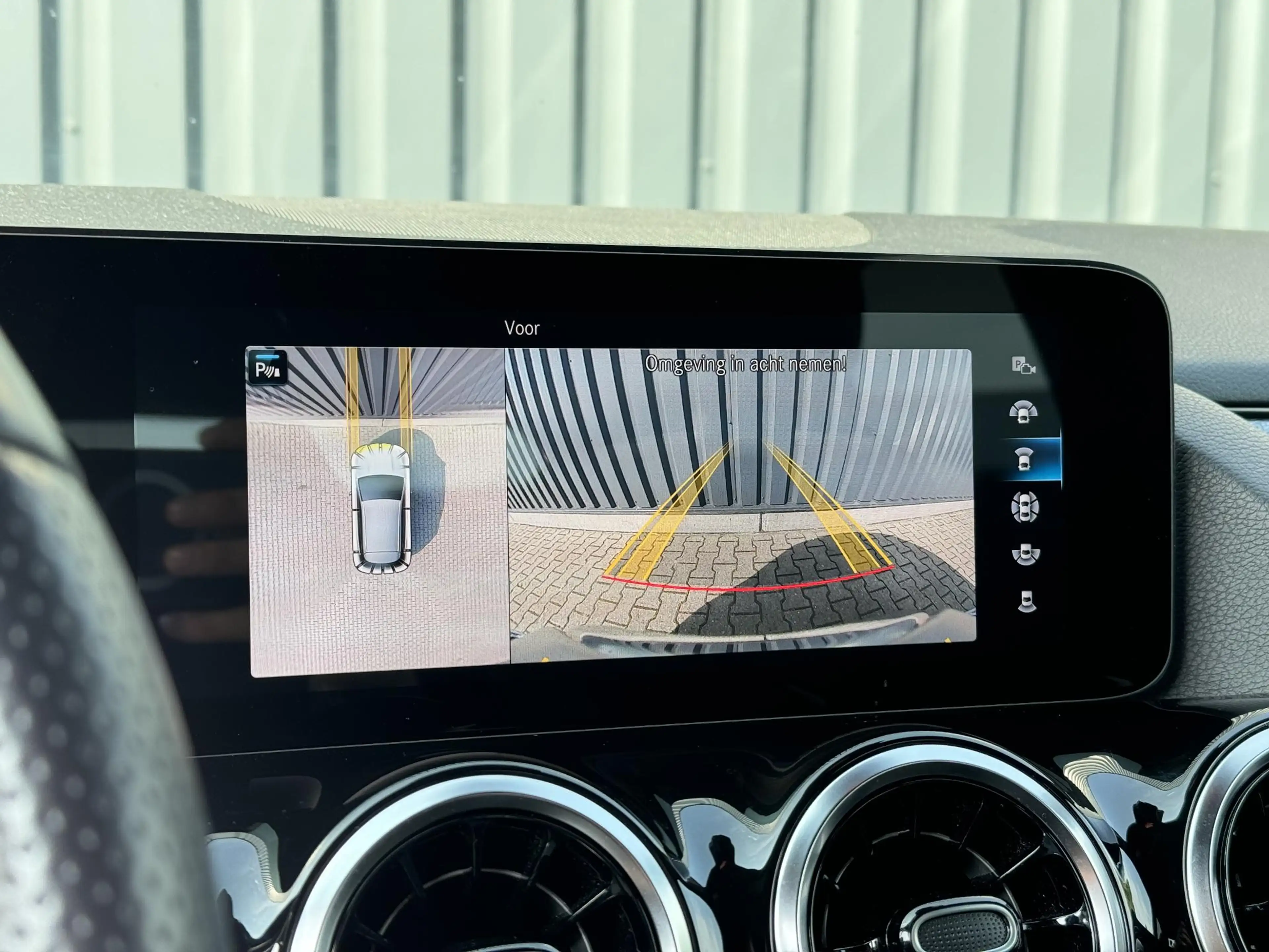 Mercedes-Benz GLA 250 250e AMG/360/ACC/BUSINESS — photo 12