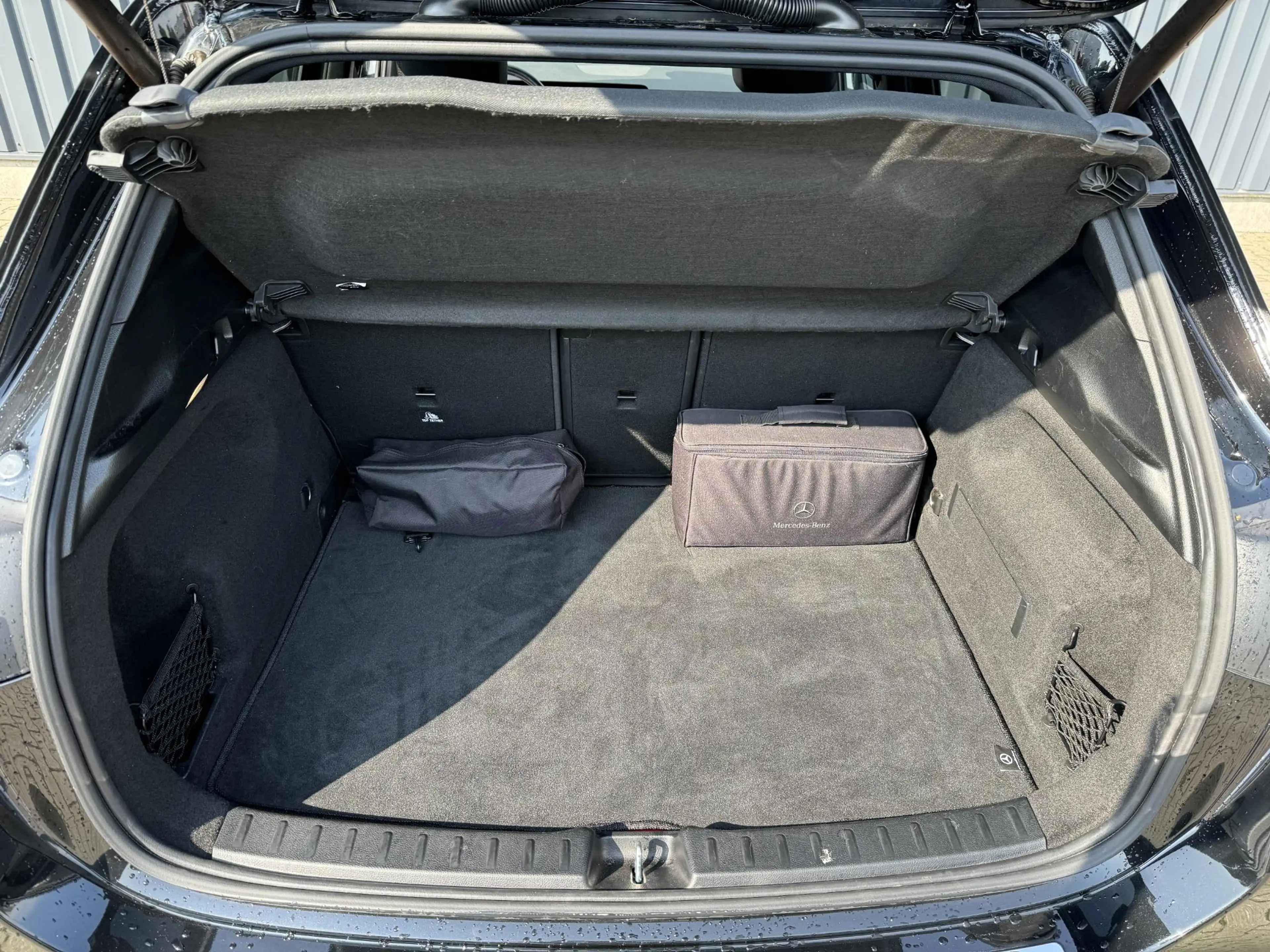 Mercedes-Benz GLA 250 250e AMG/360/ACC/BUSINESS — photo 26