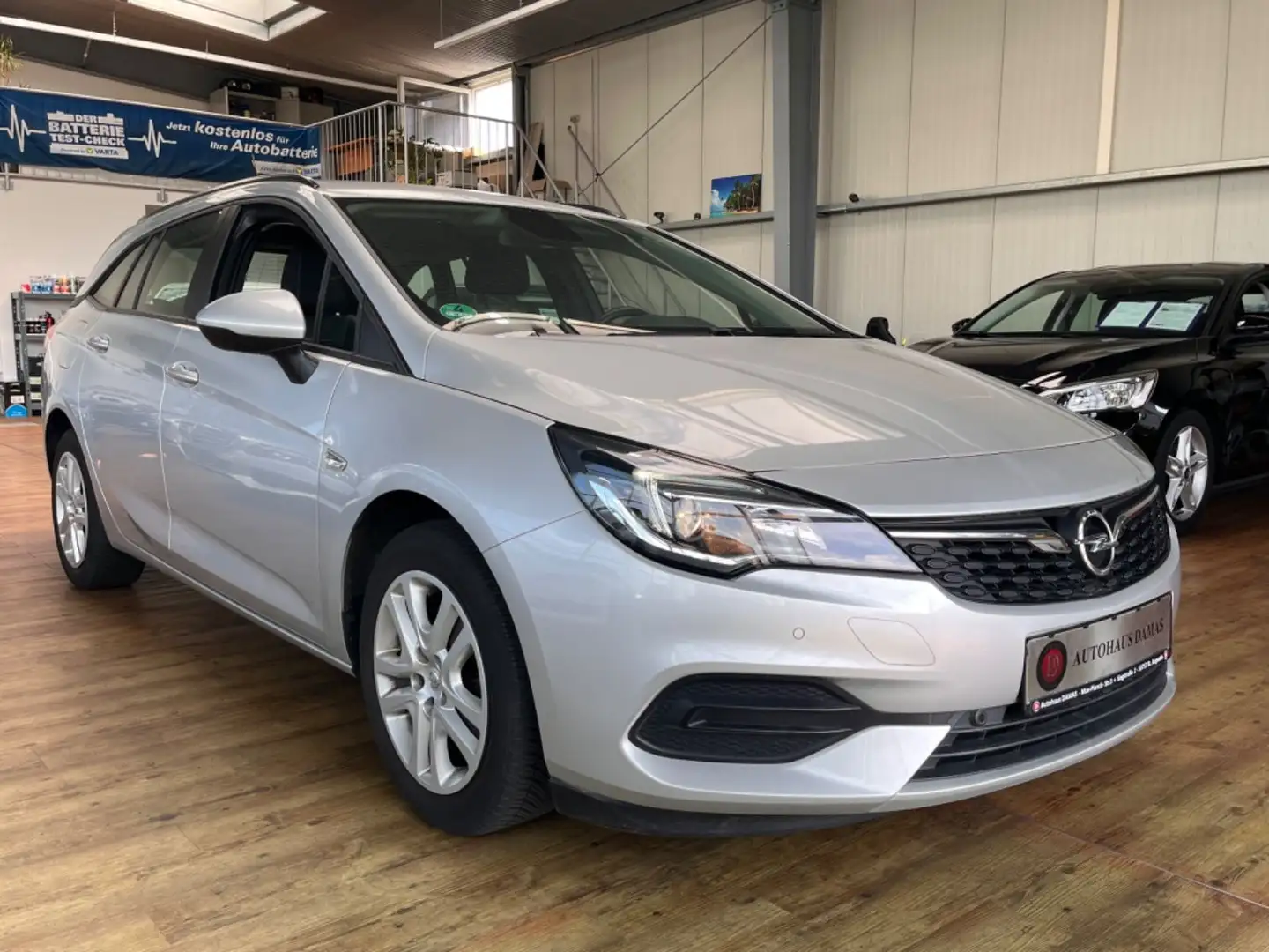 Opel Astra K Sports Tourer Edition Start/Stop Silber - 1