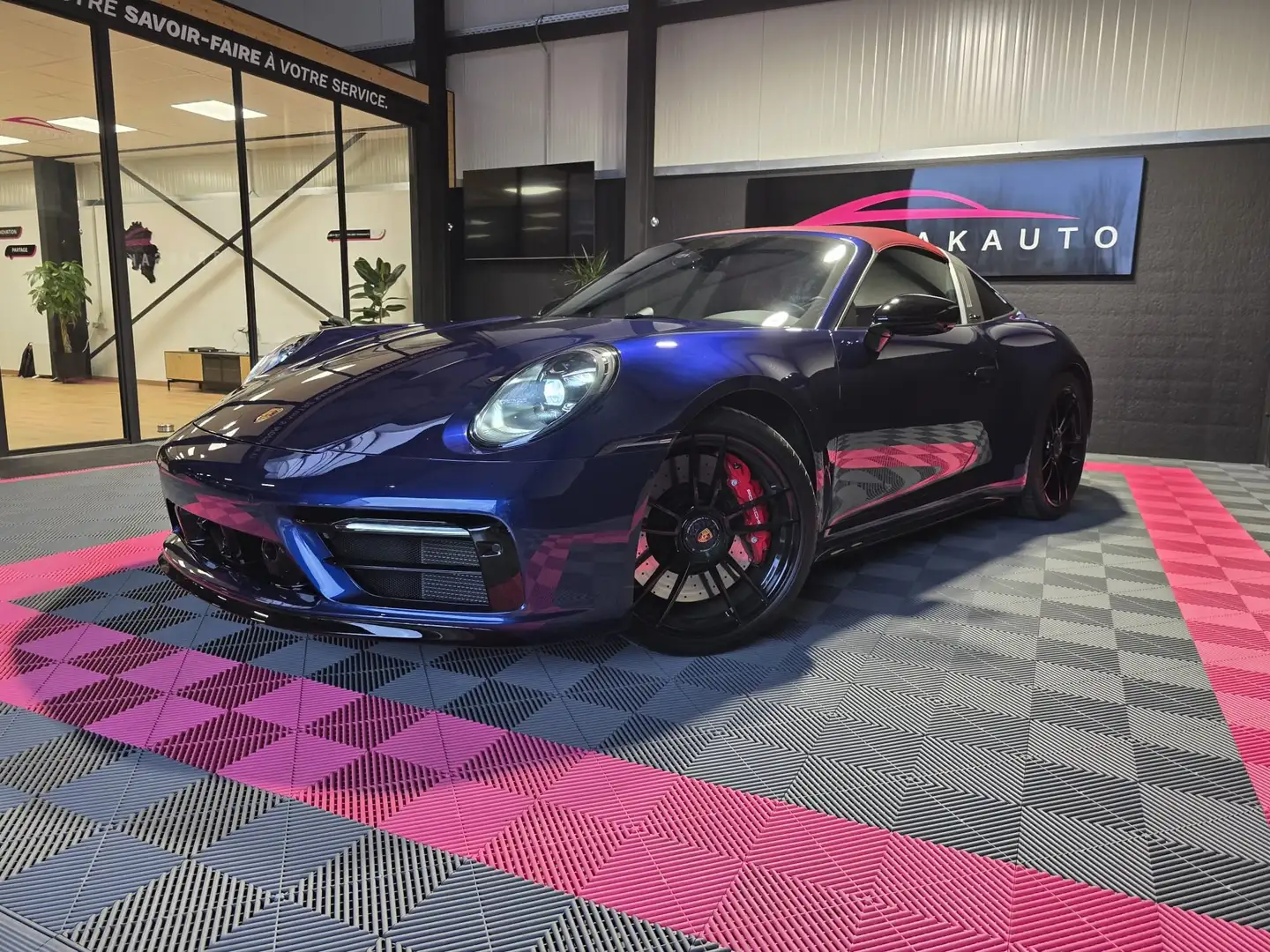 Porsche Targa Carrera 4 GTS Cabriolet 3.0 Bi-Turbo PDK - Unique Bleu - 2