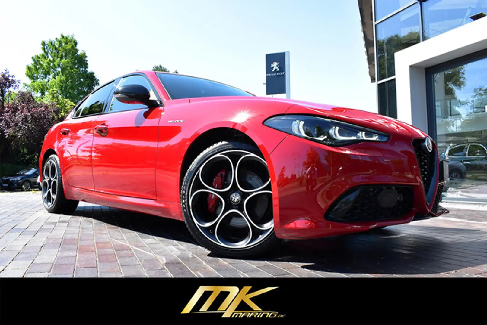 Alfa Romeo Giulia VELOCE Q4*MATRIX*ACC*CARPLAY*F1*H&K SOUND Red - 2